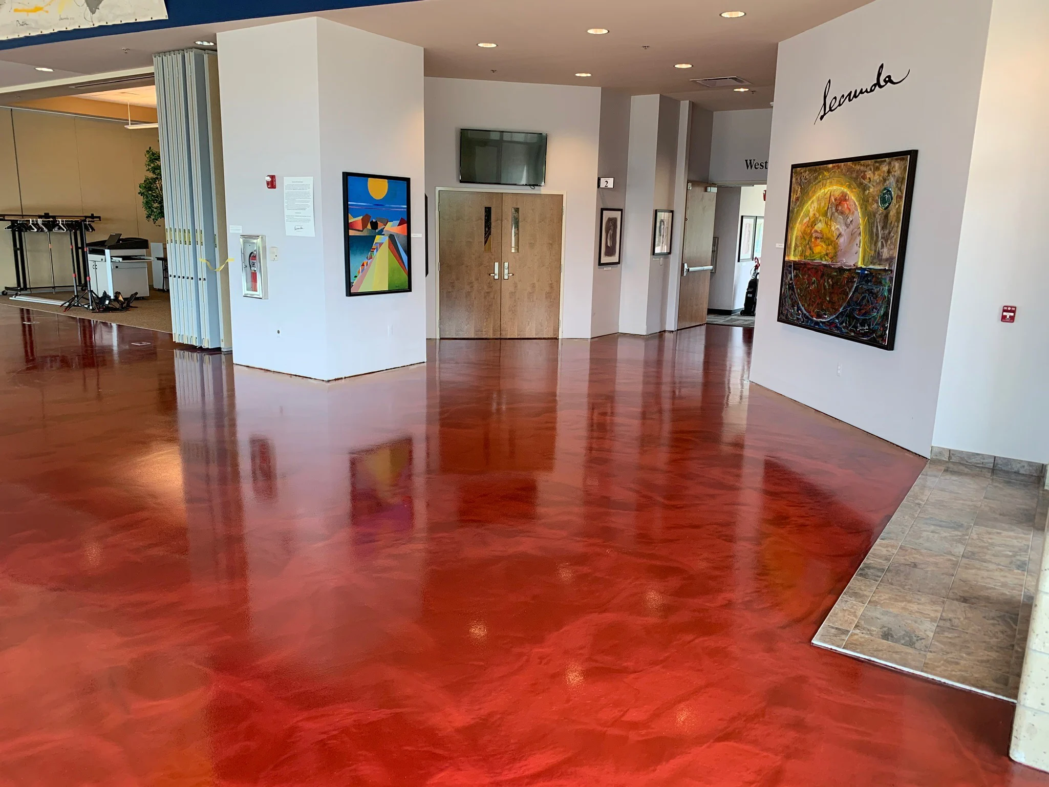 Metallic epoxy resin floor effect